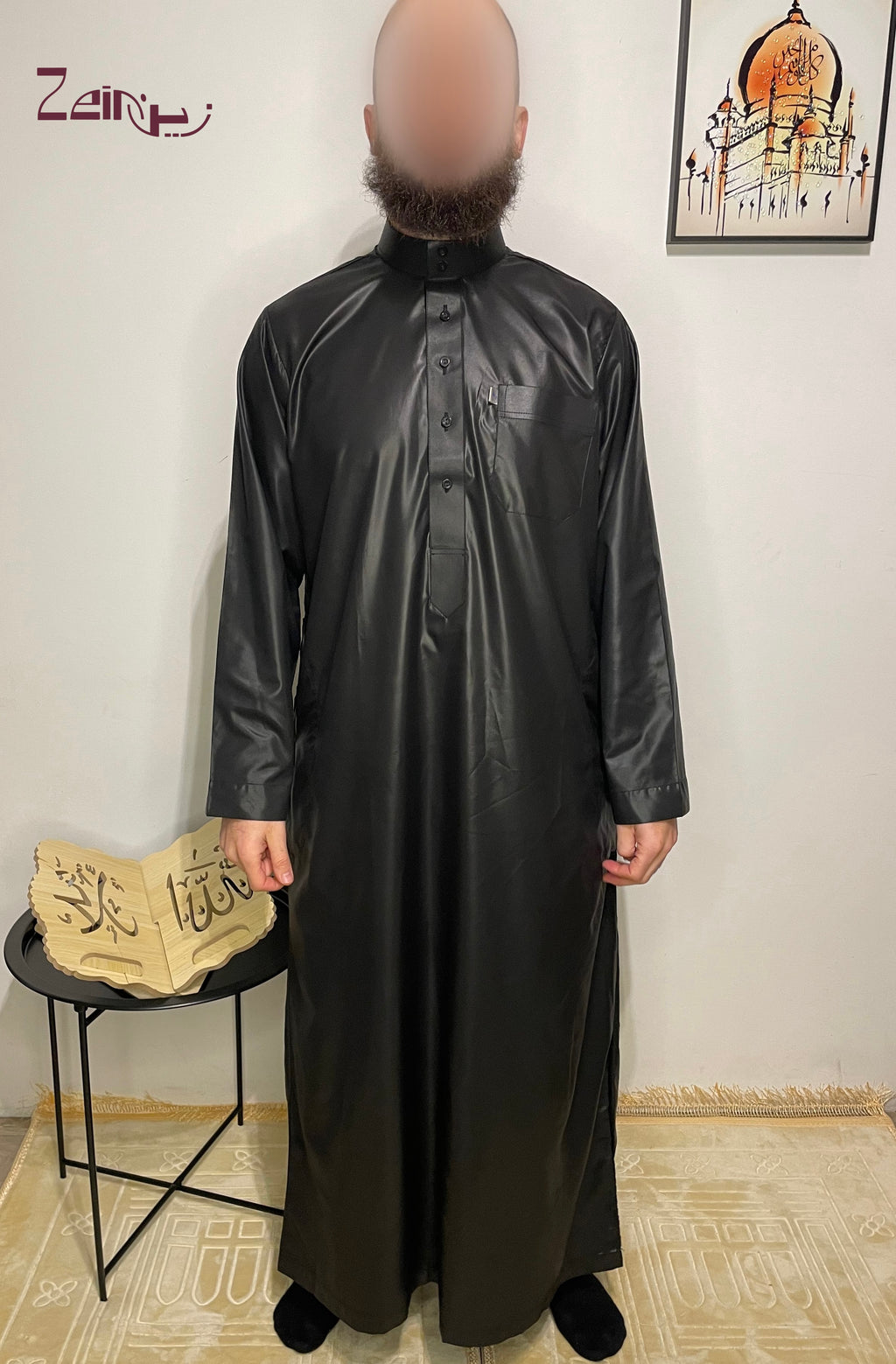 Qamis saoudien Yacoub noir pour homme, col mao et poche poitrine
