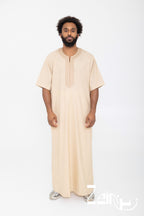 Qamis marocain Issam marron pour homme, manches courtes et col rond