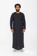 Qamis Omani Hamza noir pour homme, col rond et patte de boutonnage brodée