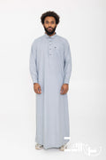 Qamis qatari Ahmed gris pour homme, avec col et pantalon assorti