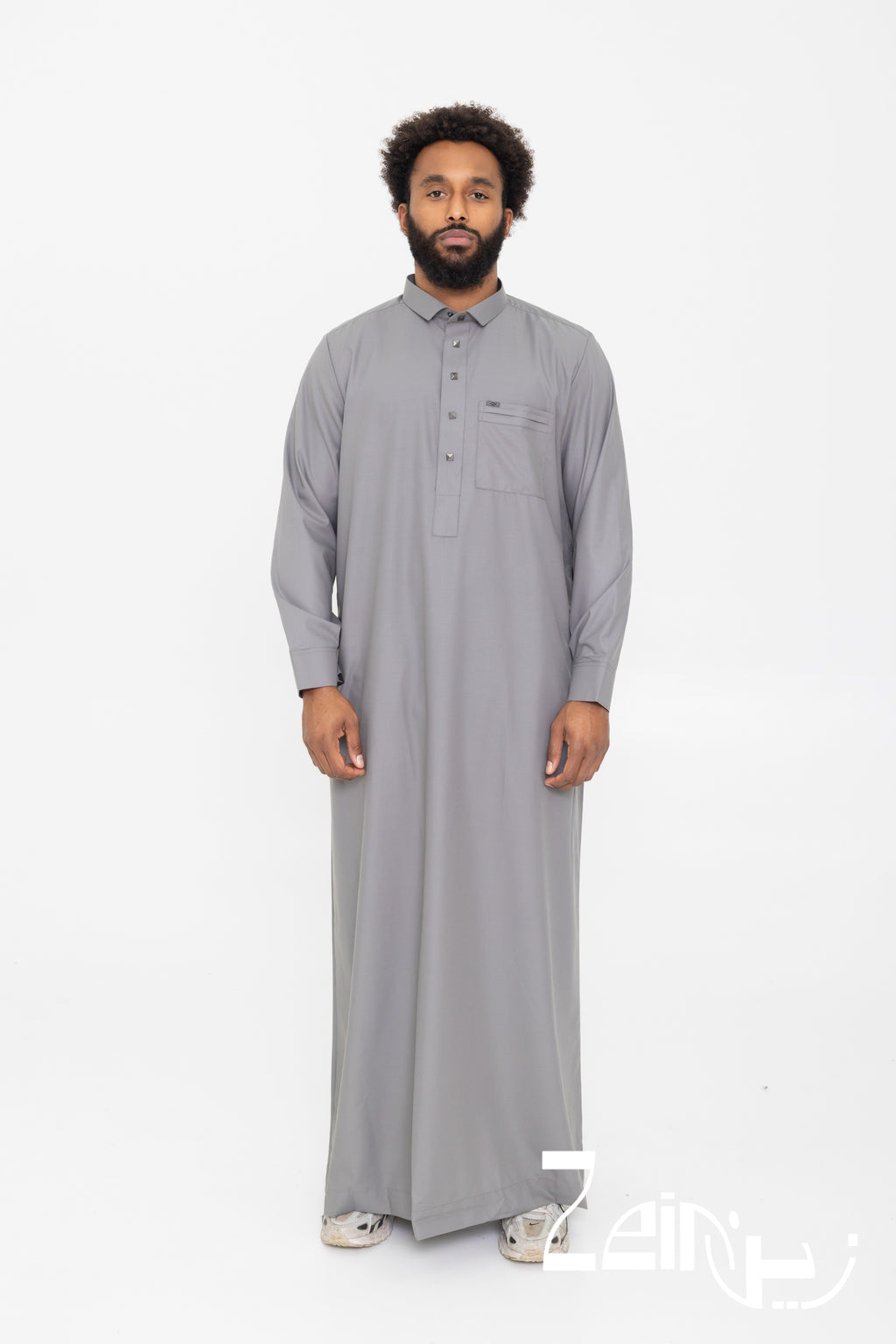 Qamis qatari Ahmed gris foncé pour homme, avec col et pantalon assorti