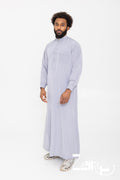 Qamis saoudien Ammar gris pour homme, avec col et pantalon assorti