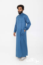 Qamis qatari satiné Khalid bleu marine pour homme, manches longues avec col