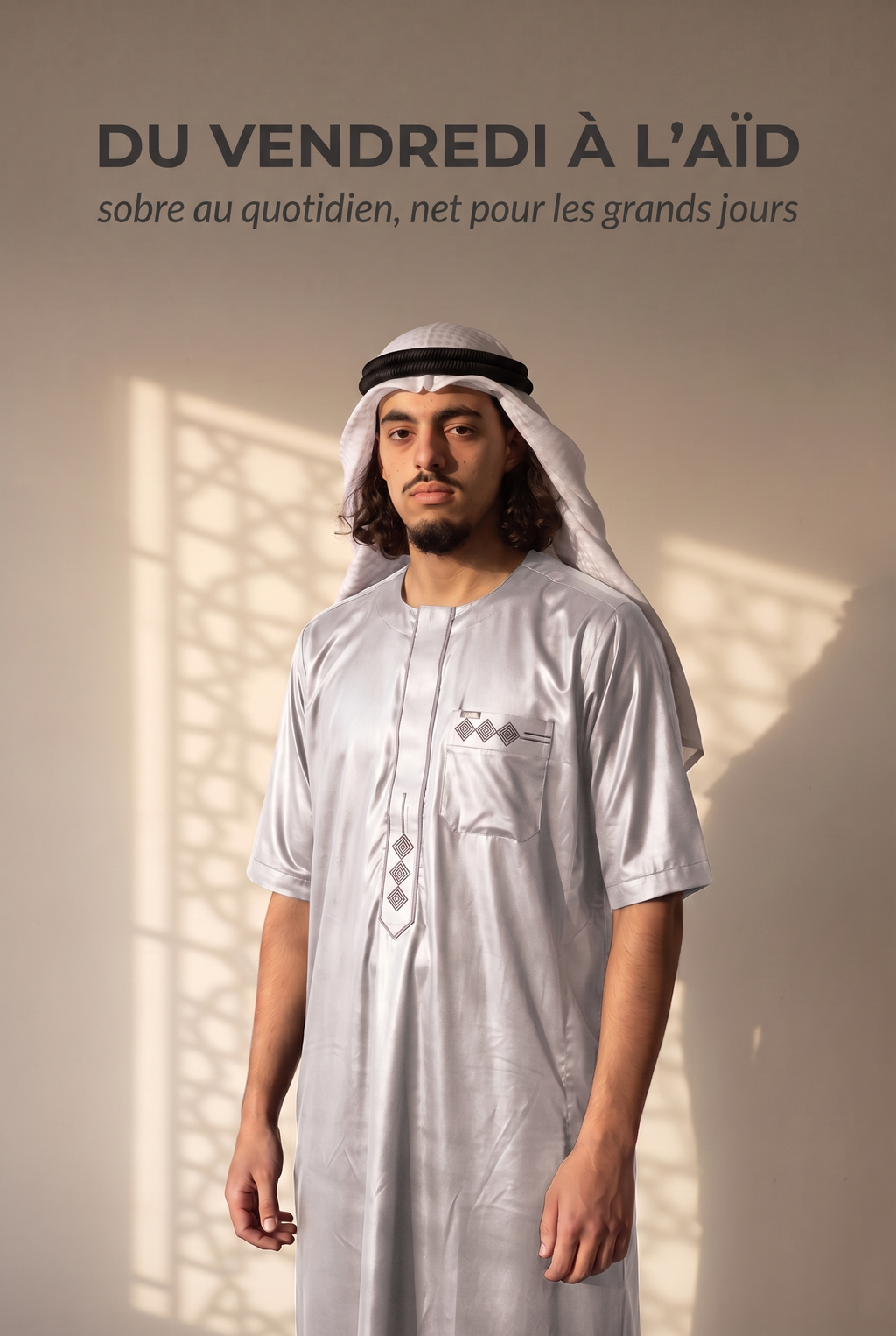 Qamis Anas blanc cassé avec keffieh, du vendredi à l'Aïd