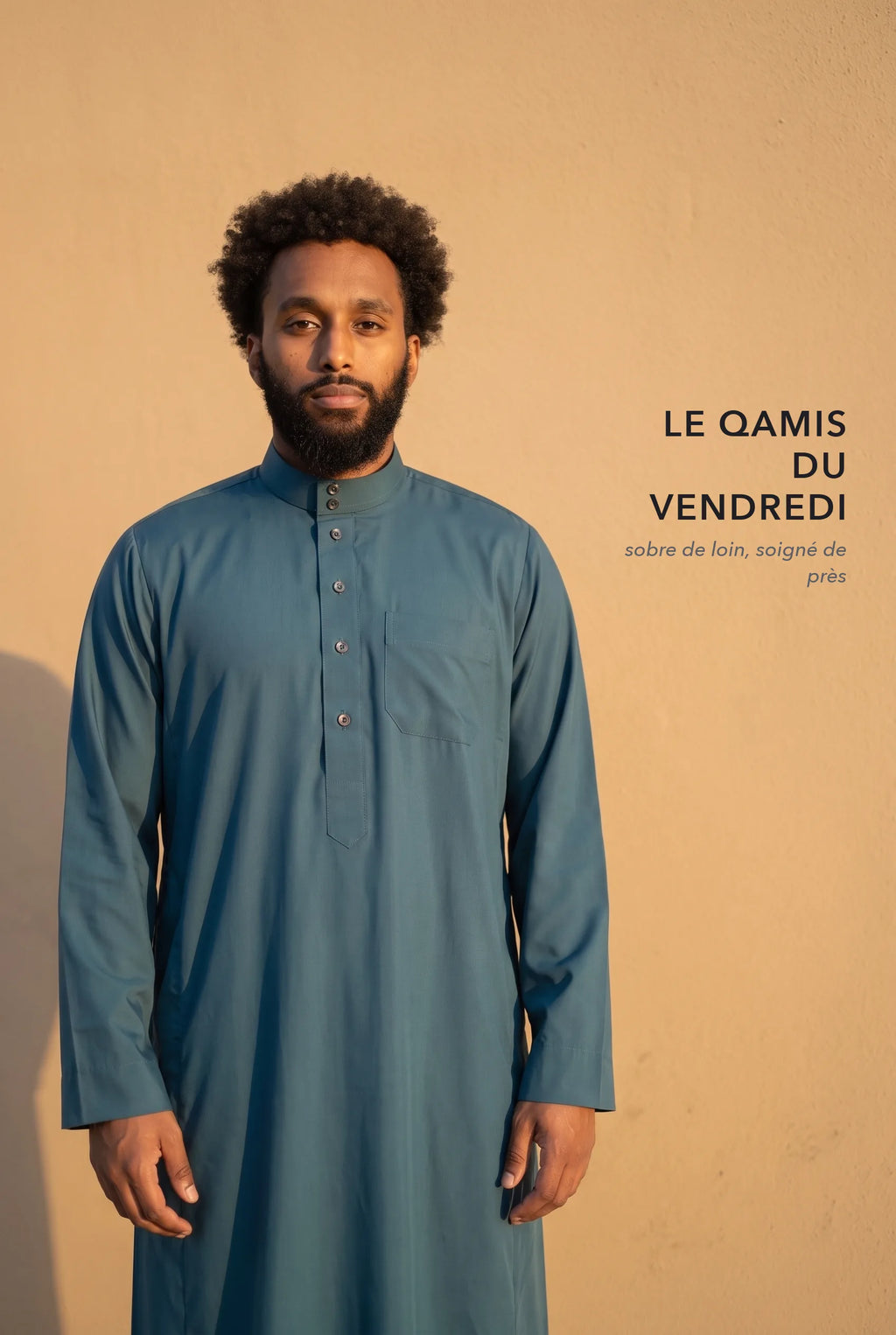 Le qamis Tarek bleu canard comme tenue du vendredi