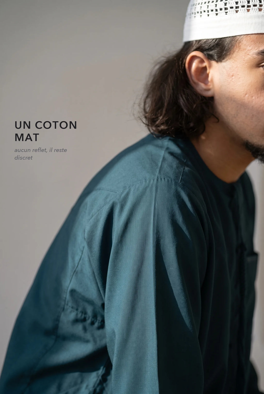 Le coton mat du qamis Harun bleu canard