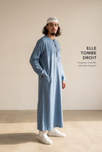 Coupe droite longueur cheville du qamis Harun bleu