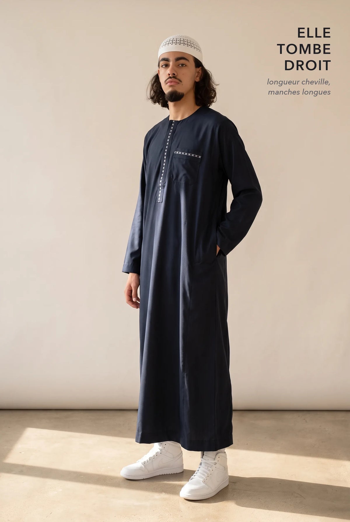 Coupe droite longueur cheville du qamis Harun bleu marine
