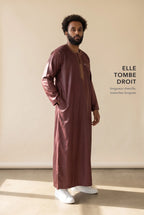 Coupe droite longueur cheville du qamis Ali bordeaux