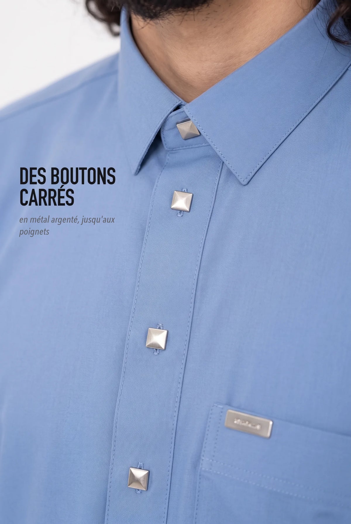 Boutons carrés en métal argenté du qamis Ahmed bleu