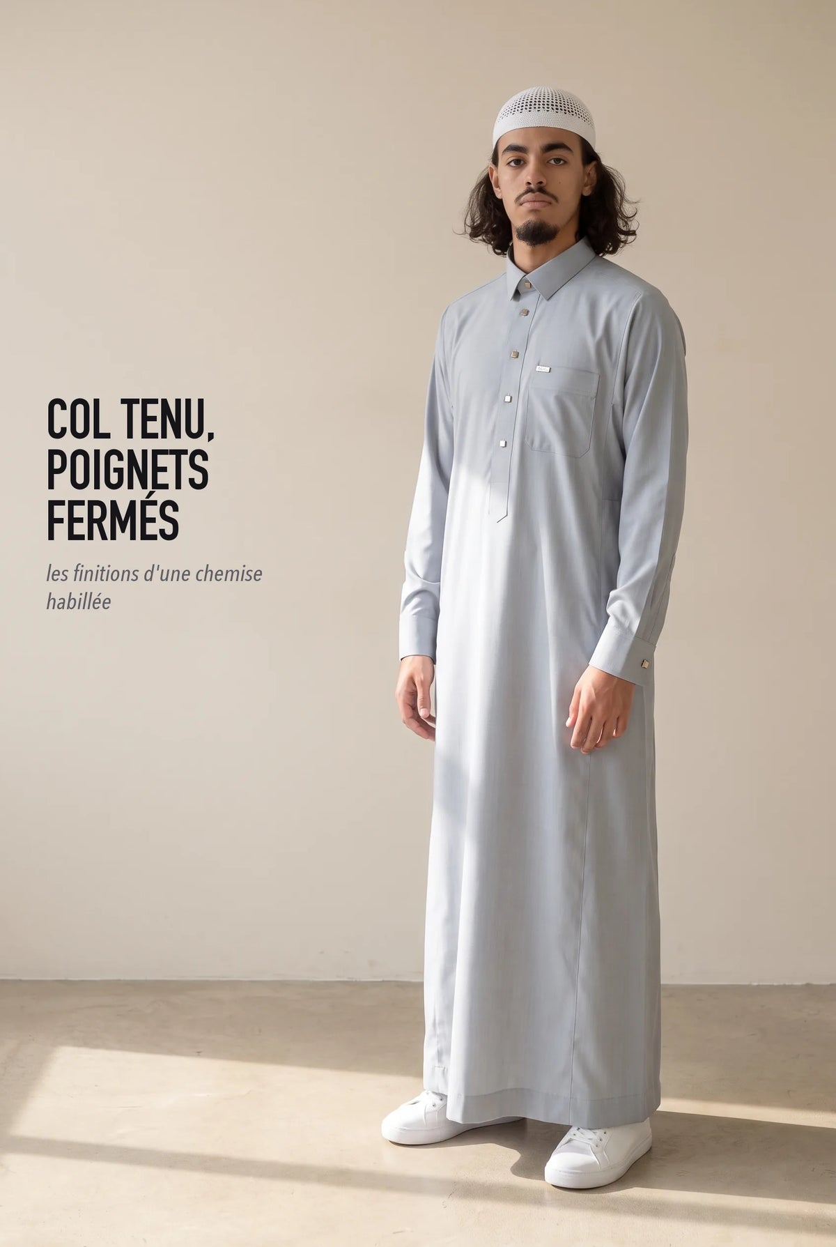Col tenu et manchettes fermées du qamis Ahmed gris