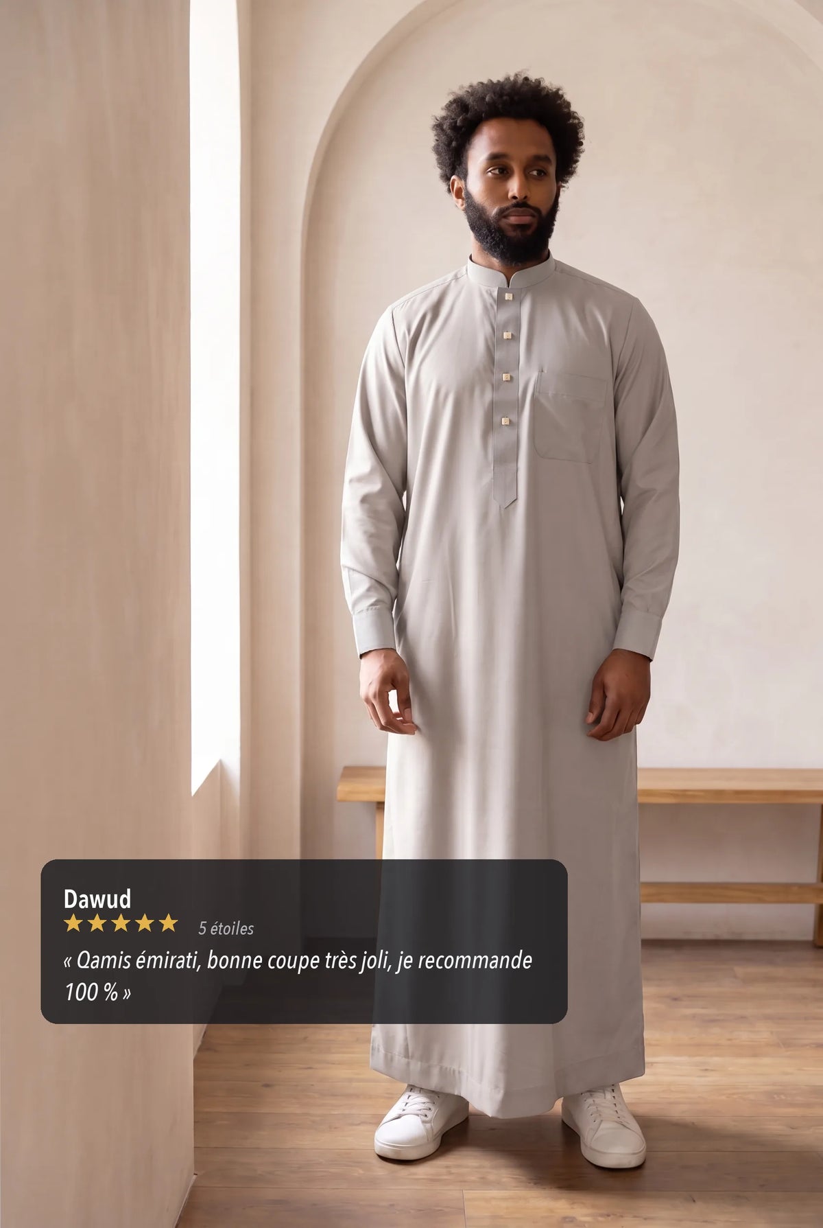 Qamis Saleh gris porté en situation, avis client
