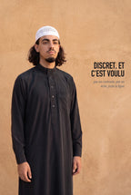 Qamis saoudien Ammar noir, élégance discrète sans contraste