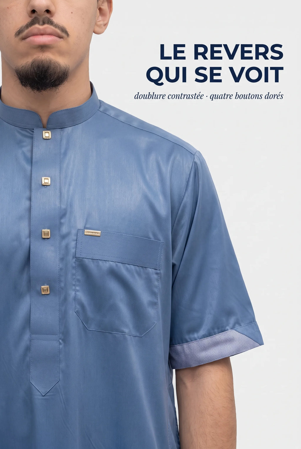 Revers de manche du qamis Musa bleu marine, doublure contrastée et boutons dorés
