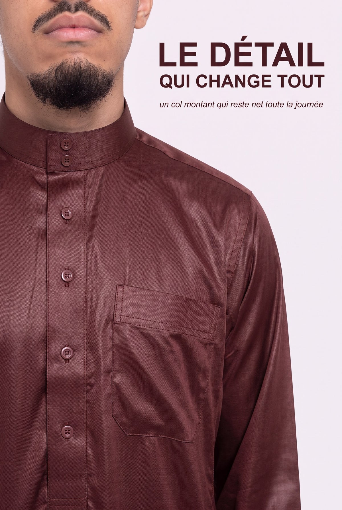 Détail du col mao montant du qamis saoudien Omar bordeaux et de sa patte de boutonnage